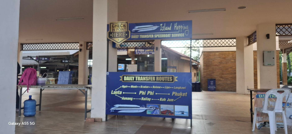 Bundhaya Speed Boat check-in counter on Koh Lanta