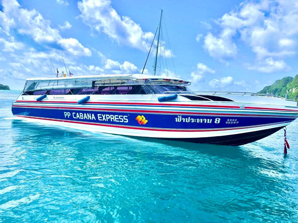 Passenger speedboat travelling from Railay Beach to Koh Phi Phi