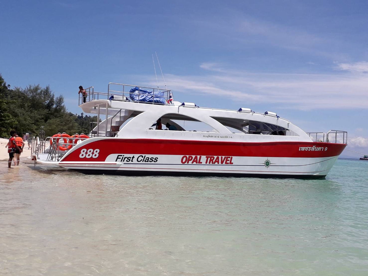 Phuket to Koh Lanta speedboat on the Andaman Sea