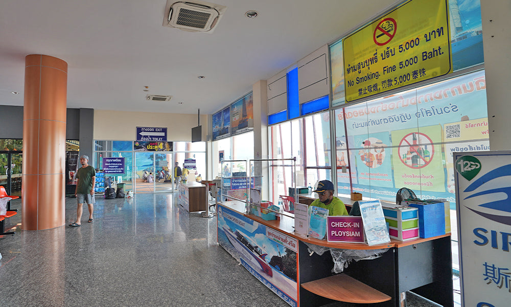 Ploysiam check-in counter inside Pak Bara Pier terminal for speedboat tickets to Koh Lipe