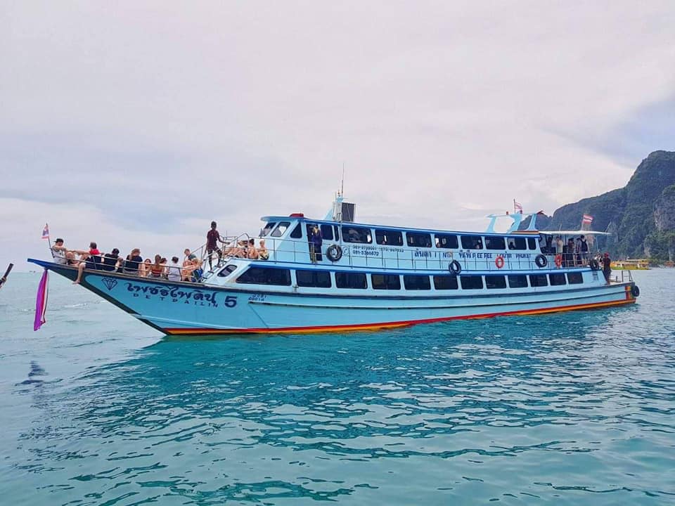 Koh Lanta to Koh Phi Phi ferry with hotel pickup – Saladan Pier departure